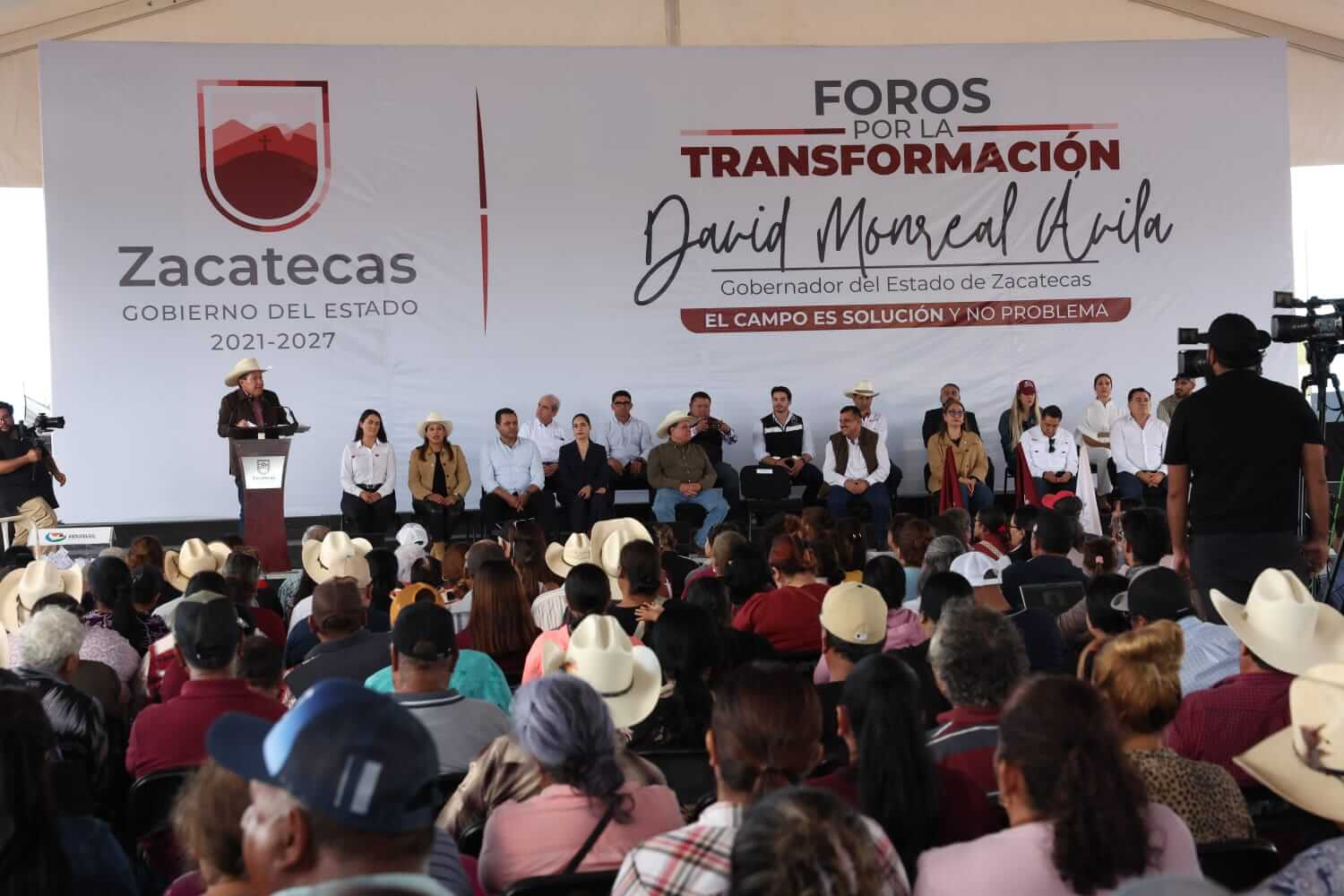 Encabeza Gobernador David Monreal Foro de la Transformación en Río Grande
