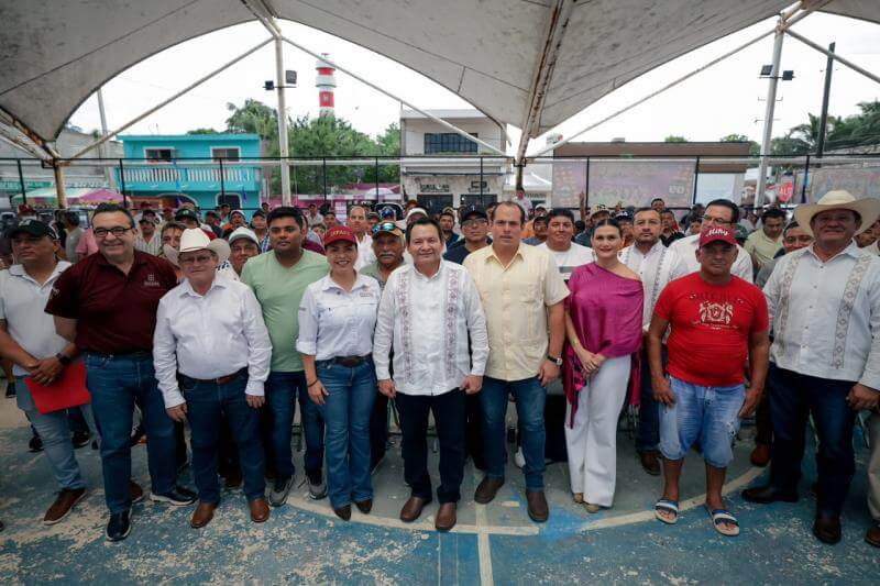Renacimiento Maya respalda al sector pesquero con 20 millones de pesos para motores nuevos