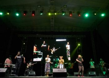 acuda hoy al Concierto de Rock “Avanzada Sinfónica”, en el que Camerata de Coahuila compartirá escenario con Kinky,