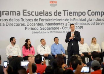 Gobierno de Oaxaca hace un gran equipo para crear los cimientos de una mejor sociedad,