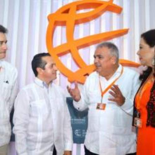 *El gobernador de Quintana Roo participó en el tema "Los retos y oportunidades internos