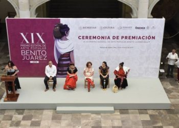 se reconoció el talento de 52 artesanas y artesanos provenientes de las ocho regiones