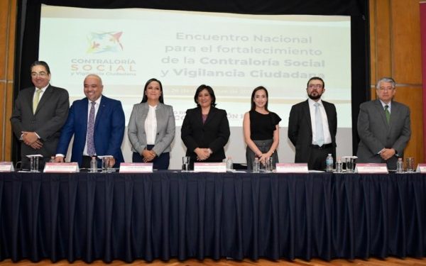 la Contraloría Social y Vigilancia Ciudadana en toda la República.