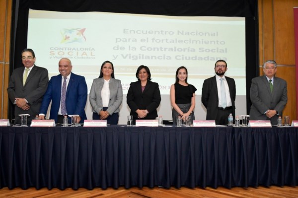 la Contraloría Social y Vigilancia Ciudadana en toda la República.