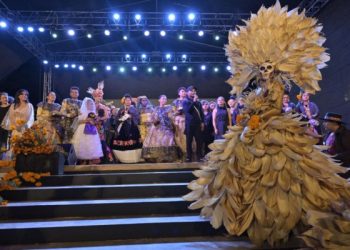 , “En Oaxaca, ¡La Muerte se Vive!”,