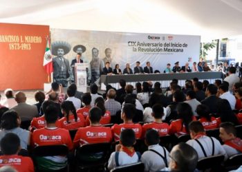 Oaxaca reafirma su vocación federalista y se suma al desarrollo de la Nación con la grandeza de su cultura y gente: AMH