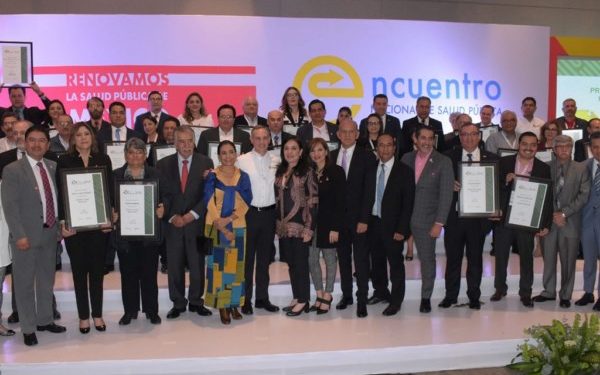 Salud Federal otorgó el reconocimiento al Mayor Esfuerzo por el programa de Prevención y Atención a la Diabetes Mellitus,