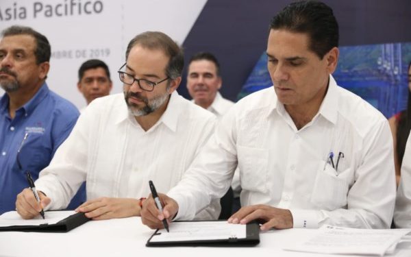 Acuerdan Michoacán y Colima estrategia para fortalecimiento económico regional