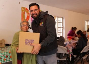 Entrega DIF Coahuila apoyos alimentarios a adultos mayores