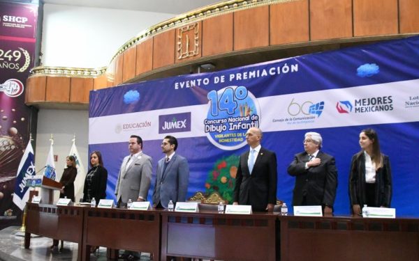 Más de 130 mil niños participaron en el Concurso Nacional de Dibujo Infantil “Vigilantes de la Honestidad”