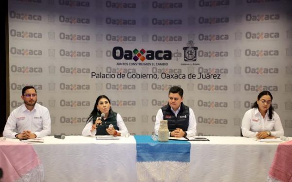 visitantes nacionales y extranjeros en la próxima temporada vacacional con motivo de las fiestas decembrinas.