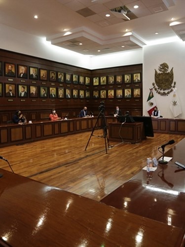 refrendó su apoyo incondicional a los médicos de la salud mental en Querétaro