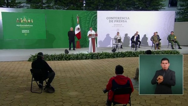 ·         El presidente Andrés Manuel López Obrador aseguró que se cuenta con recursos para concluir las carreteras al Istmo y la Costa