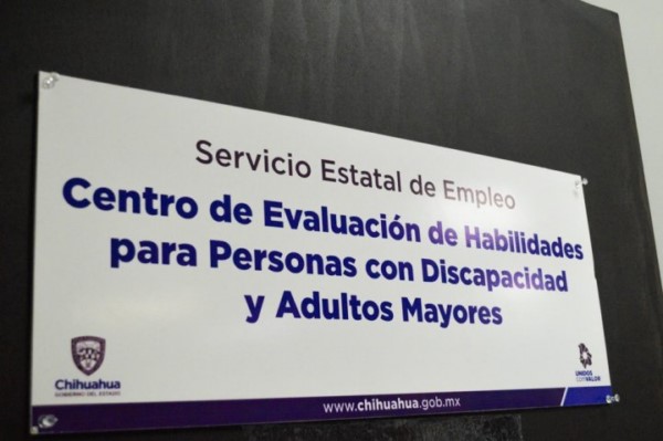 Facilita Gobierno del Estado inserción laboral de personas con discapacidad y adultos mayores