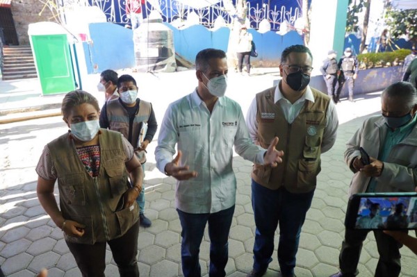 supervisaron el proceso de vacunación contra el COVID-19 en los municipios de Santa María Atzompa y Esquipulas Xoxo, perteneciente a los Valles Centrales.