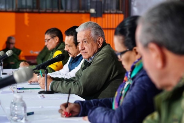 Censo y entrega directa de apoyos, método para atender a damnificados por huracán Grace en Hidalgo: presidente