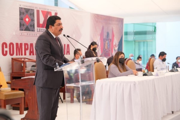 ·         El secretario general de Gobierno, Francisco Javier García López, compareció ante las Comisiones de Gobernación y Asuntos Agrarios, y de Fortalecimiento y Asuntos Municipales de la LXV Legislatura local