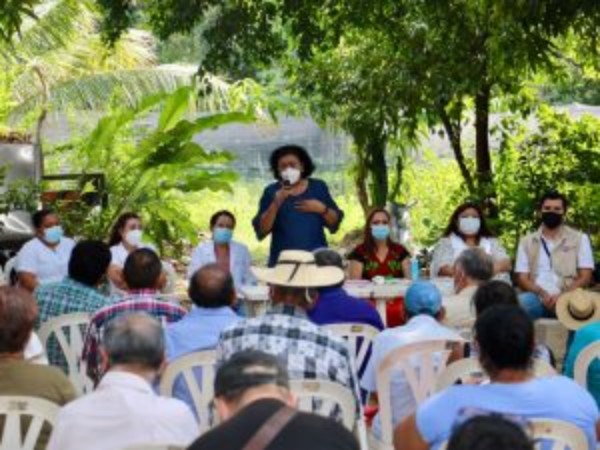 Se garantiza justicia en Salud en Guerrero, se compromete Aidé Ibarez a familiares de víctimas