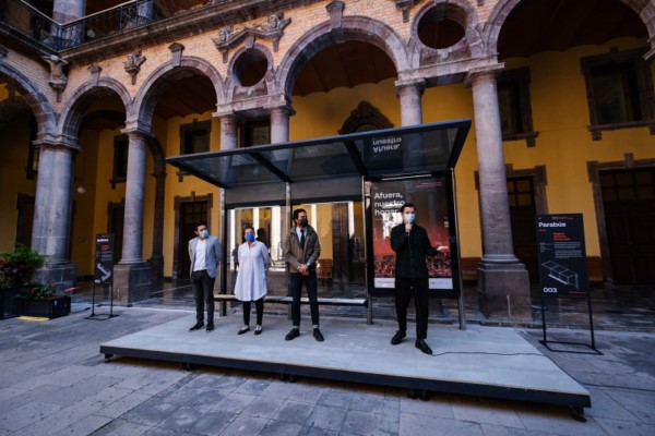 La exposición sobre BKT Mobiliario Urbano está abierta al público en el Edificio Arroniz