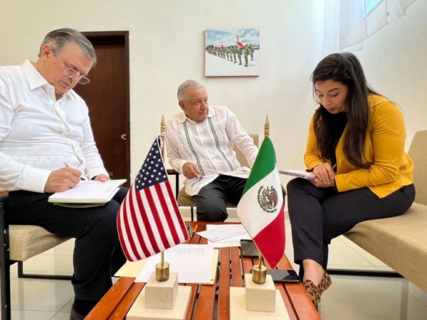 Presidentes de México y Estados Unidos dialogan sobre relación bilateral