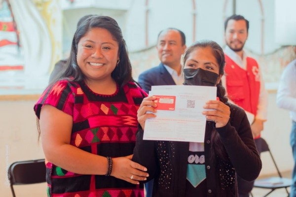 firmó un convenio de colaboración con la Cruz Roja Delegación Oaxaca para llevar la Feria de la Salud a la región mixteca