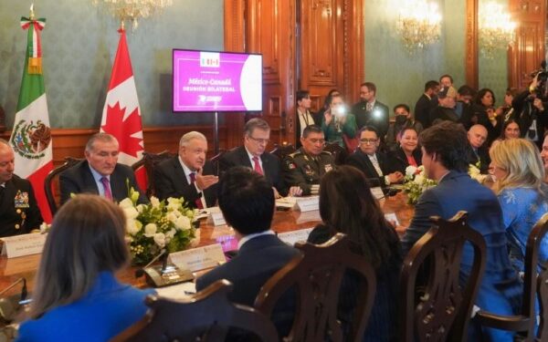 asuntos de interés para nuestros pueblos, para el pueblo de Canadá y para el pueblo de México.