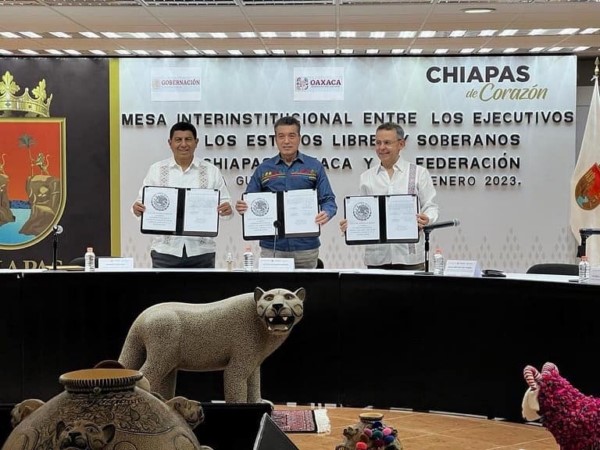 Coordinación entre los Ejecutivos de los Estados Libres y Soberanos de Oaxaca y Chiapas y la Federación.