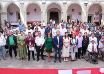 incluirlo en el Plan Estatal de Desarrollo