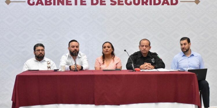 la complejidad política y social del estado