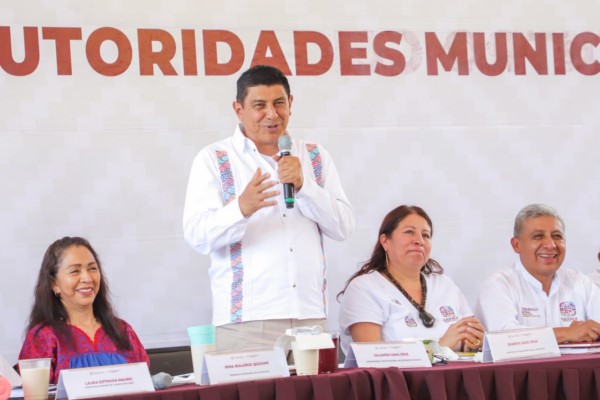 Encuentro con Autoridades Municipales en Putla Villa de Guerrero