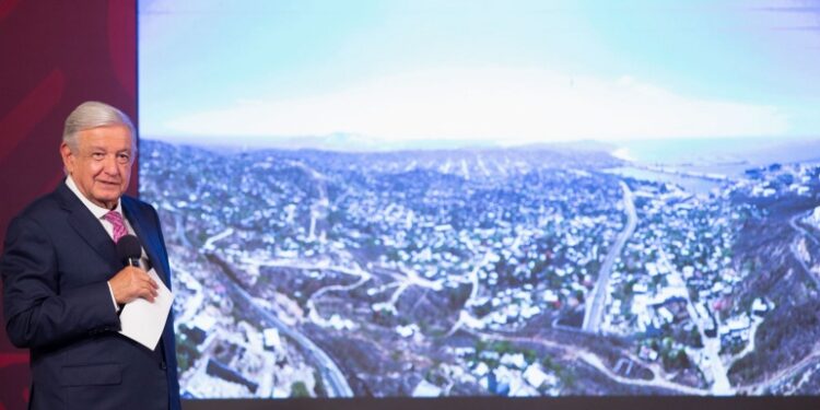 vía rehabilitada, de Coatzacoalcos a Palenque”, apuntó.