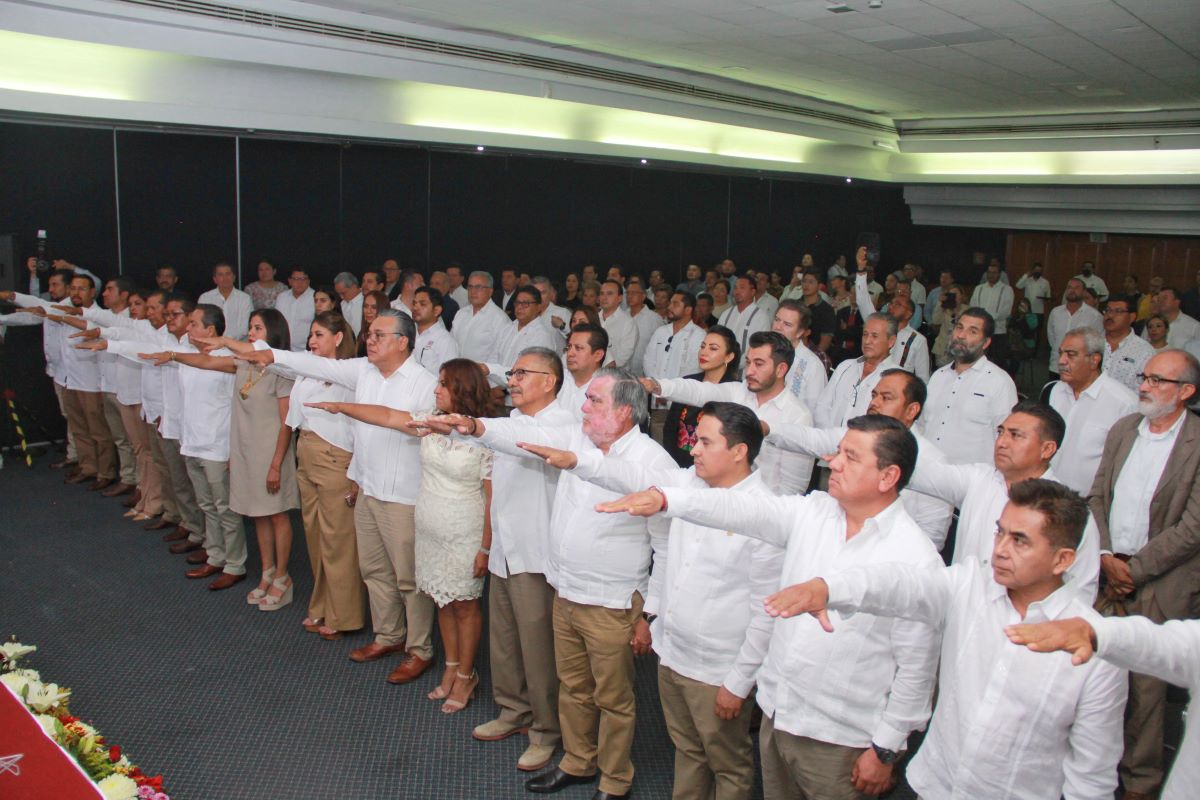 el titular de Sinfra tomó la protesta al Comité Directivo 2023-2024