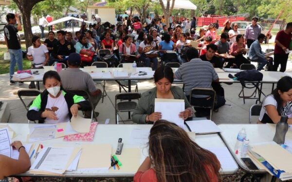 se beneficiarán a cerca de mil 500 jóvenes egresados