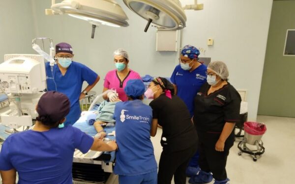      Se beneficiarán a 25 menores de edad de escasos recursos