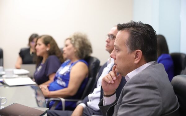 tenga el mejor sistema de salud del país, es momento de sentar las bases”