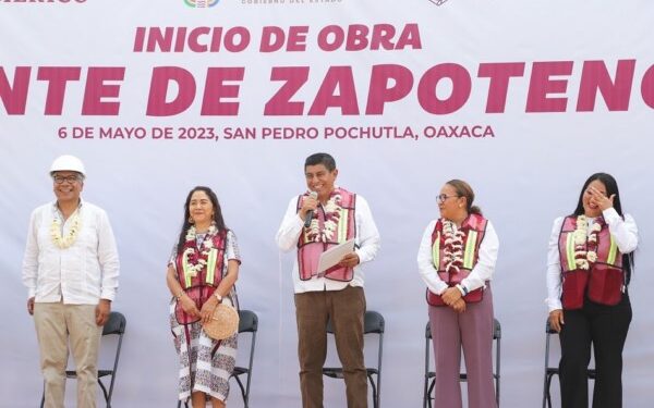 inicio de la obra del puente Zapotengo, ubicado en el núcleo rural