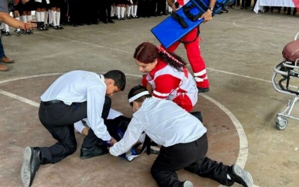 “Dona Más, Una Sola Vez No Basta”.