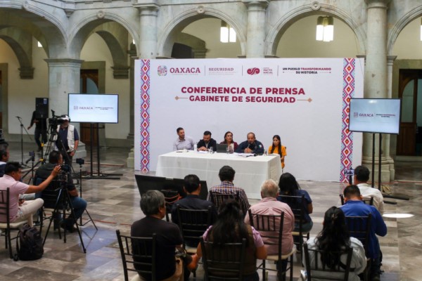 expuso que las obras ferroviarias en Mogoñé Viejo continúan para su conclusión