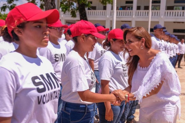 en la Plaza Cívica de la Bandera, frente a Palacio de Gobierno.