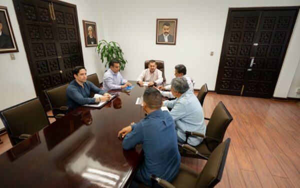 Revisan Secretaría de Gobierno, Sedatu y el alcalde de Tepoztlán avance de trabajos de obra en el municipio