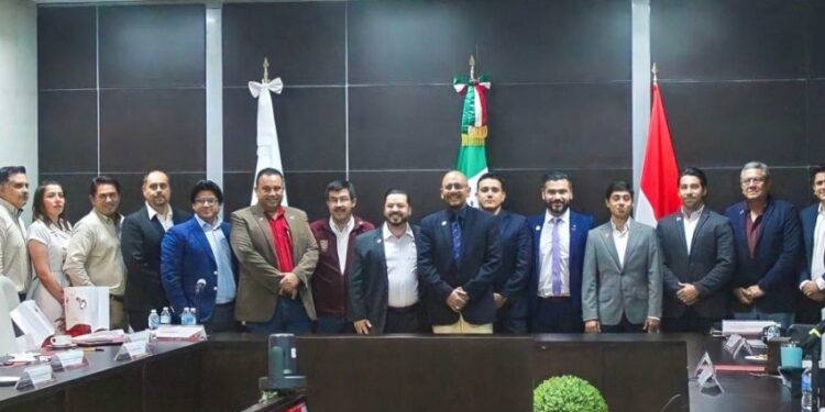 garanticen potencializar y mejorar el rumbo energético y económico de la entidad.