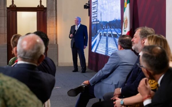 Sedena refrenda compromiso de concluir construcción de tramos 5 norte, 6 y 7 del Tren Maya en el tiempo comprometido