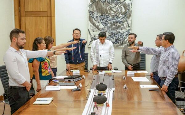 considerada la máxima autoridad para la toma de decisiones de políticas educativas