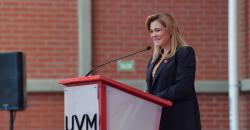 - Participó en el acto de apertura de la nueva Licenciatura en Medicina,