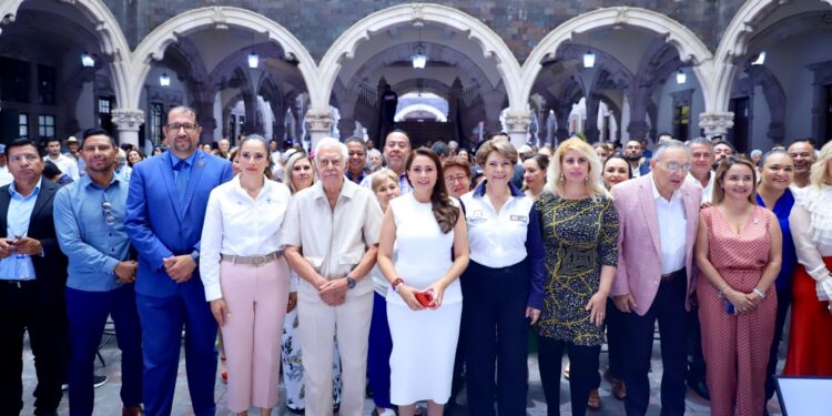 impulsando iniciativas a favor de este importante sector de la población.