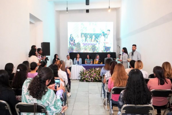 atestiguó la instalación del primer Comité Directivo en Oaxaca de Mujeres WIM México