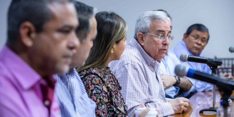 no seguir afectando a terceros y ofreció recibirlos en Palacio de Gobierno