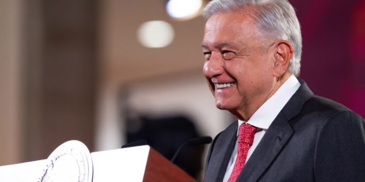 el cual no puede concederse a ningún privado para su explotación como banco de material.