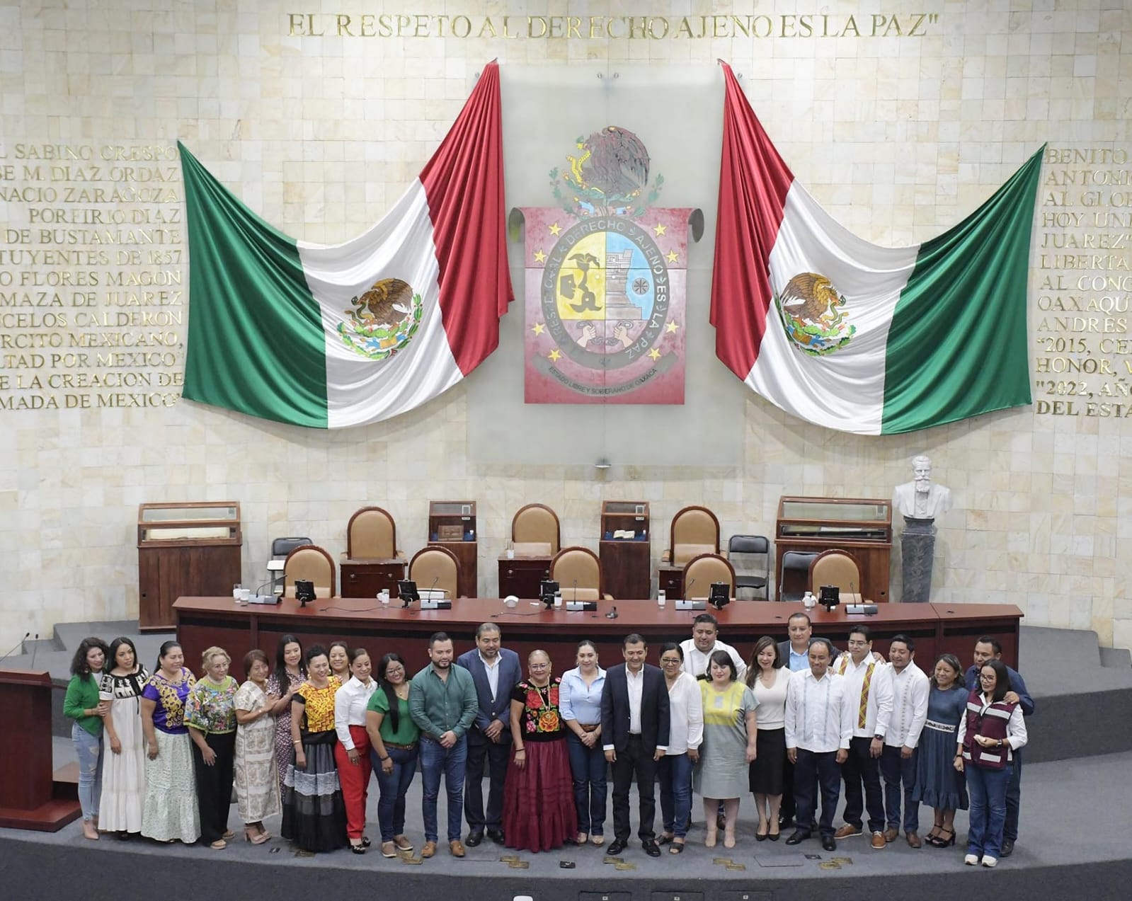 Congreso de Oaxaca aperturó este sábado el segundo periodo ordinario de sesione
