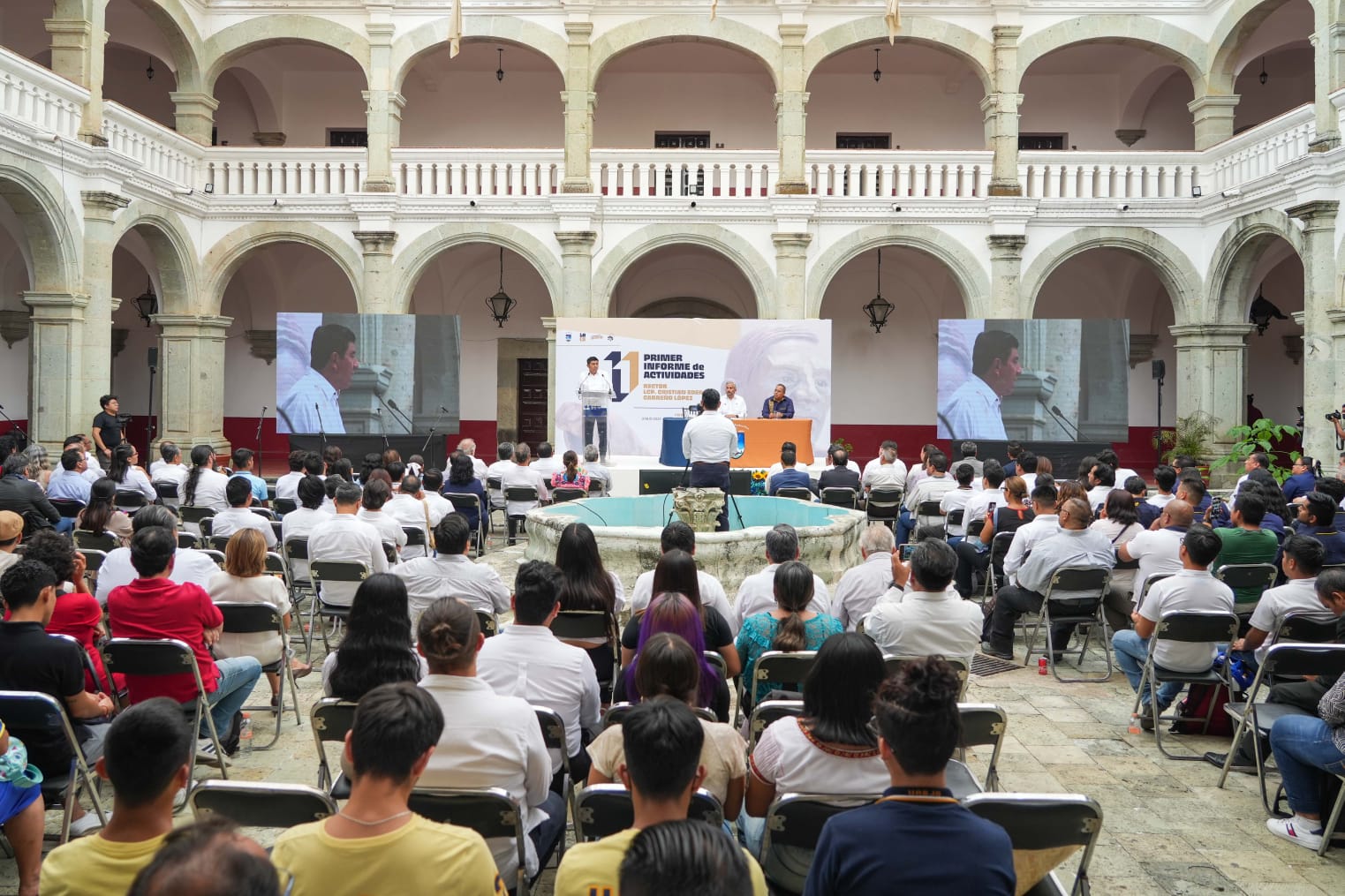    Reconoce la aportación de la Máxima Casa de Estudios al desarrollo de Oaxaca